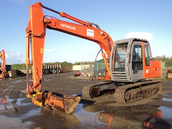 (8) Hitachi ZX120