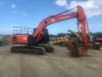 Hitachi ZX200 LC