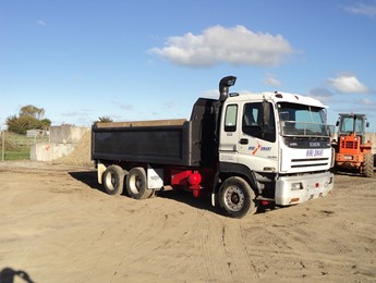 Isuzu 6X4 Tipper